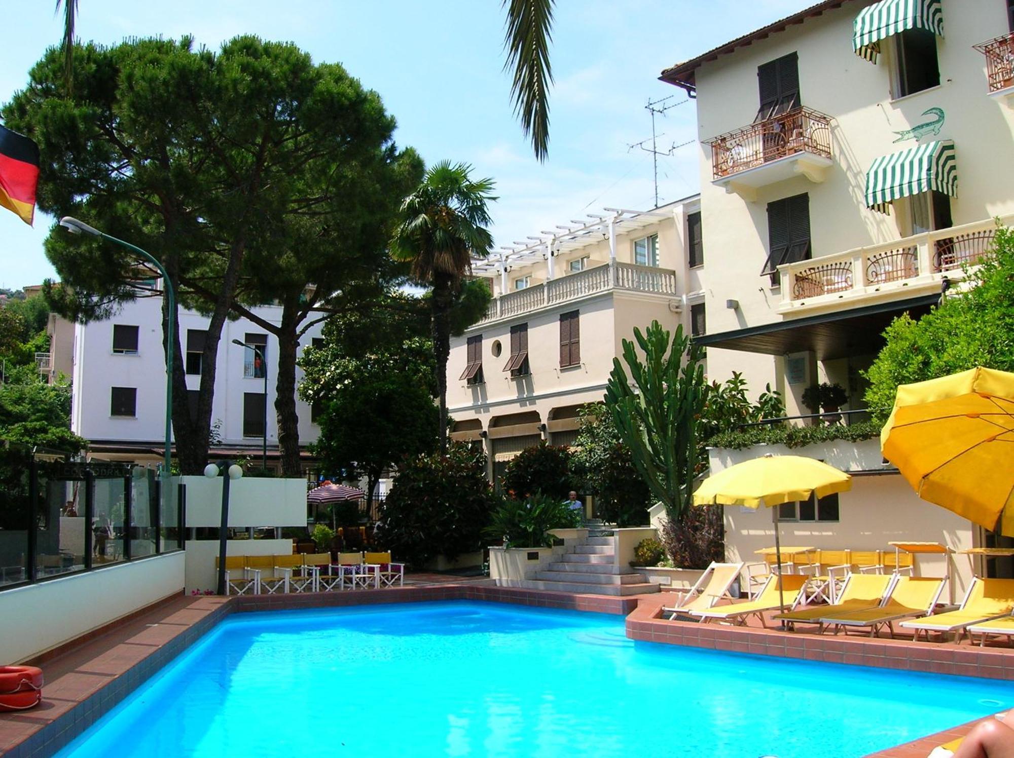 Coccodrillo Hotel & Apartments Varazze Facilități foto